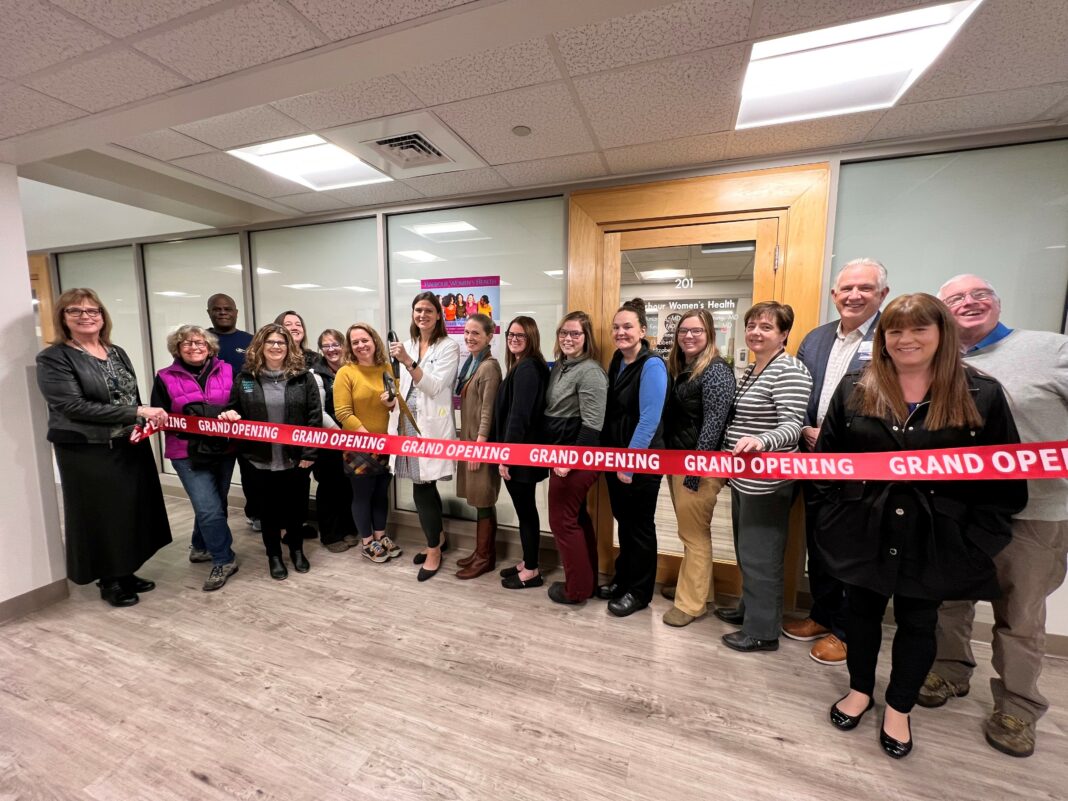 Chamber of Commerce Holds Ribbon Cutting for Harbour Women’s Health