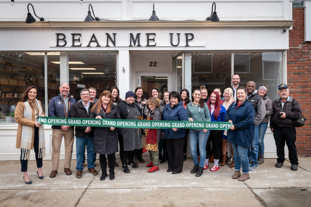 Chamber of Commerce Holds Grand Opening Ribbon Cutting for Bean Me Up