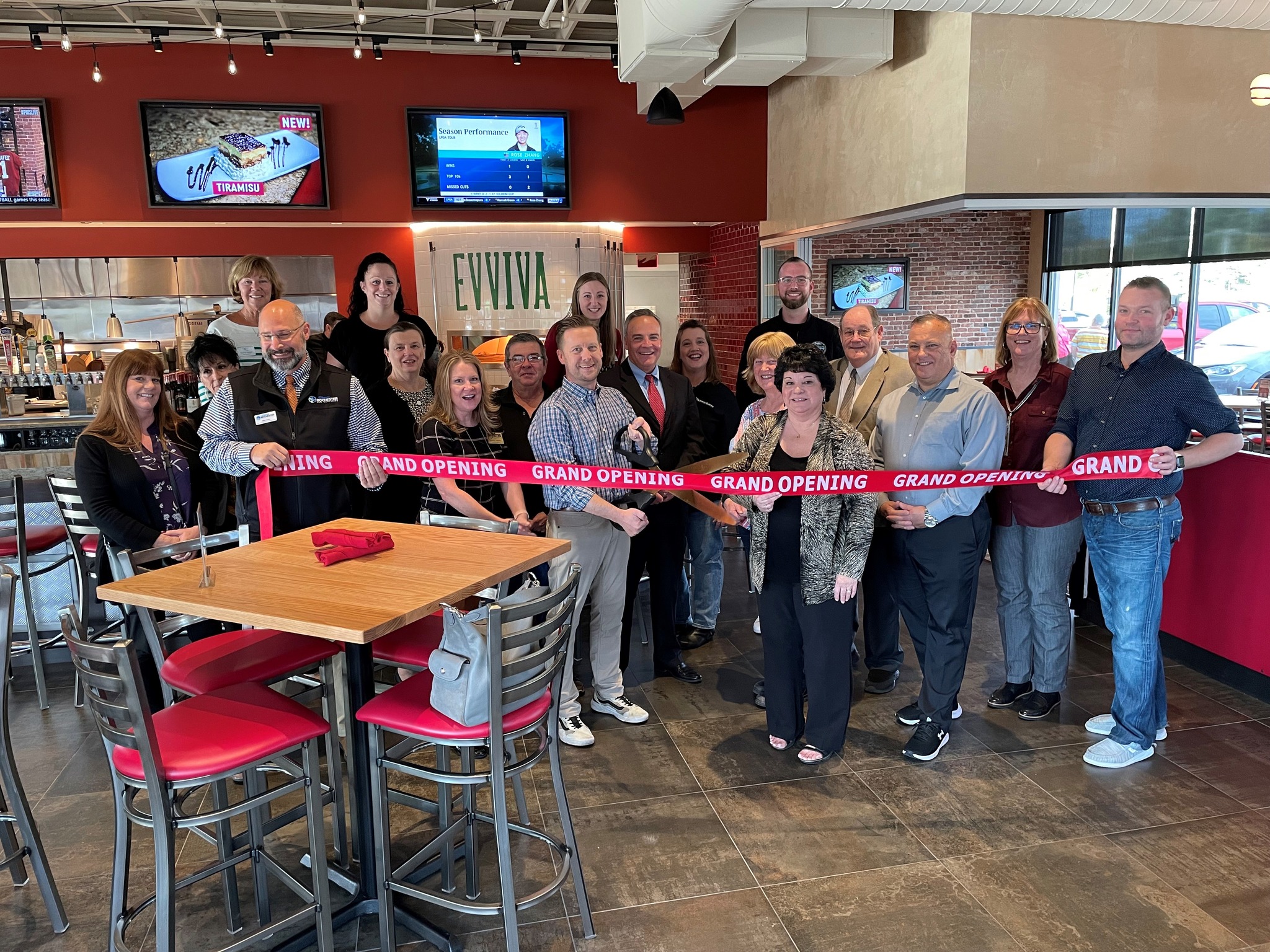 chamber-of-commerce-celebrates-the-opening-of-evviva-trattoria-at-the-ridge-the-rochester-post